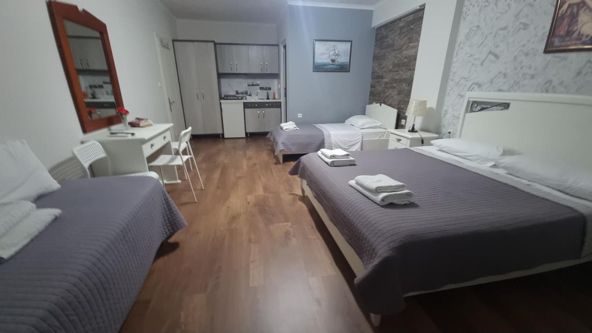 Hotel Klironomi Sarande Bagian luar foto