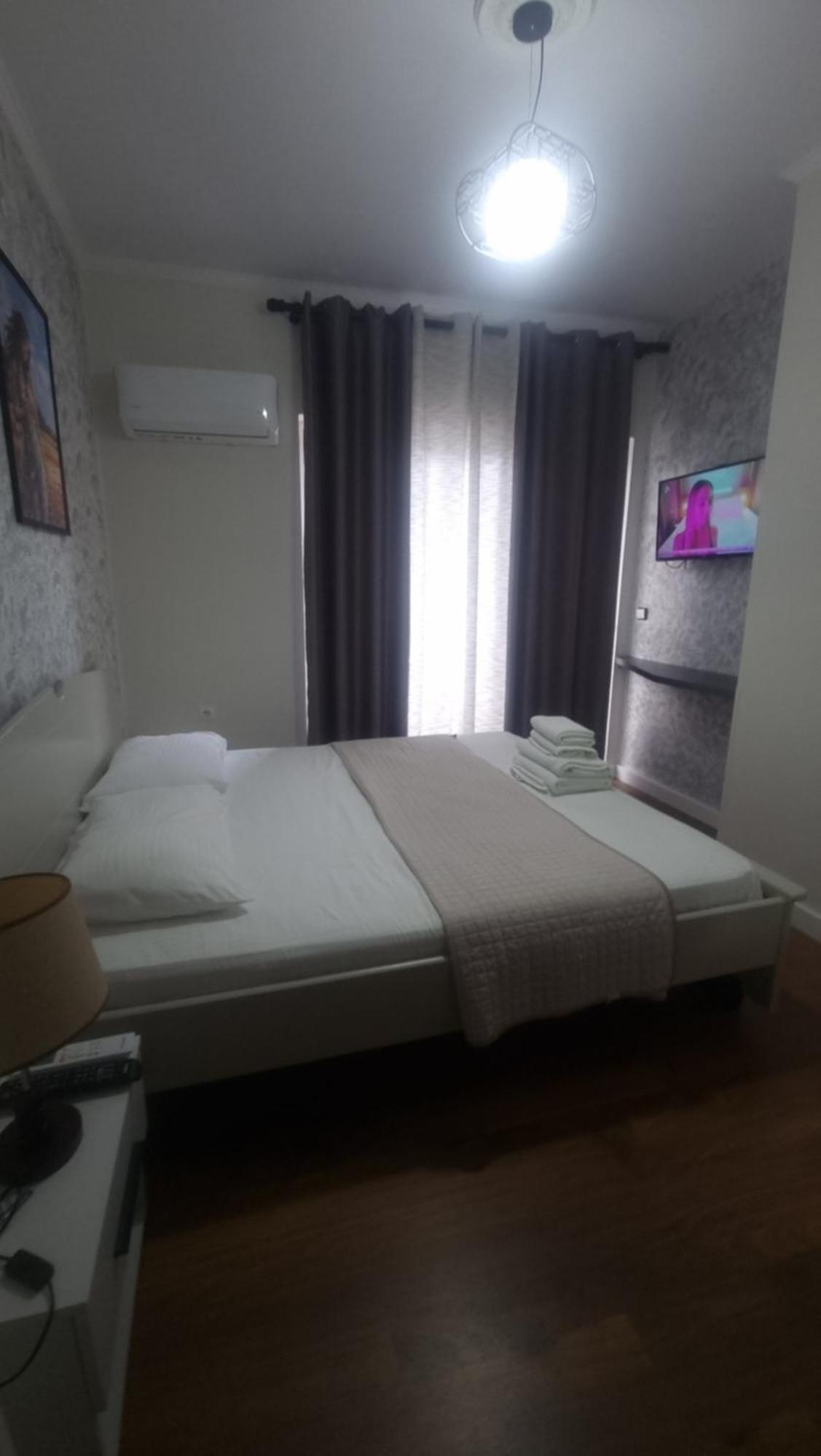Hotel Klironomi Sarande Bagian luar foto