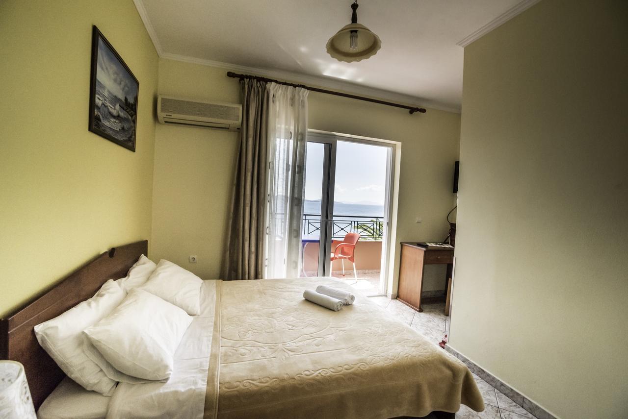 Hotel Klironomi Sarande Bagian luar foto