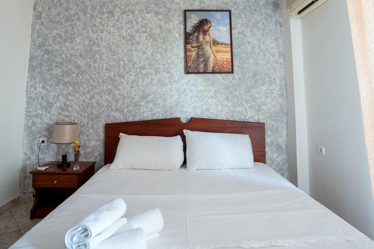 Hotel Klironomi Sarande Bagian luar foto